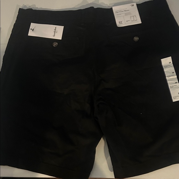 Goodfellow & Co Men's Black Flat Front Shorts - Picture 2 of 3